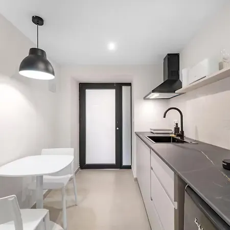 Lovelyloft Toledo B Apartment *